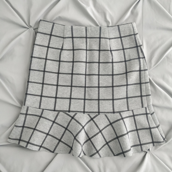 NEW Loft skirt